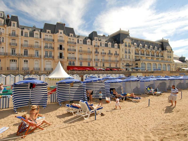 Cabourg - Hyper Centre, Plage Exterior foto